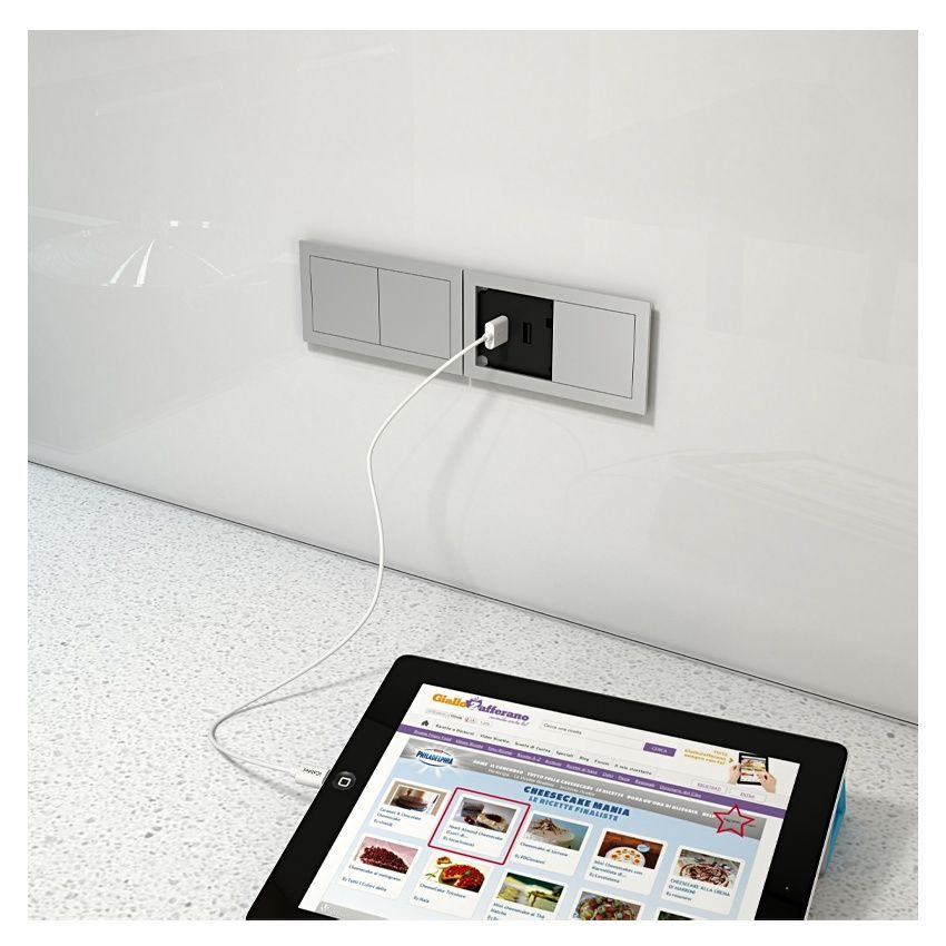 Блок розеток ASA VERSAHIT MONO 1x220 V (060.25F.00007) холодний білий (RAL 9003 - Pure White) 060.25F.00007 фото
